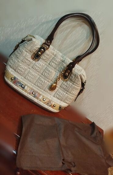 Çantalar: Əl çantası, İşlənmiş — 14