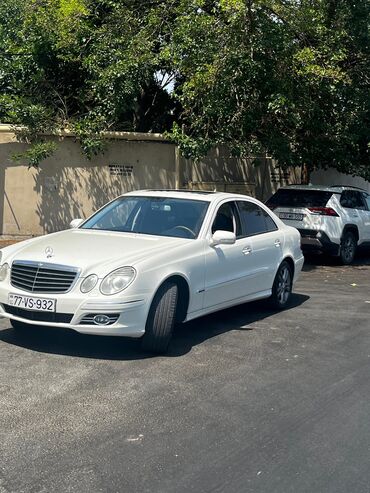 авто на прокат без залога: Mercedes-Benz E 350: 3.5 l | 2008 il Sedan