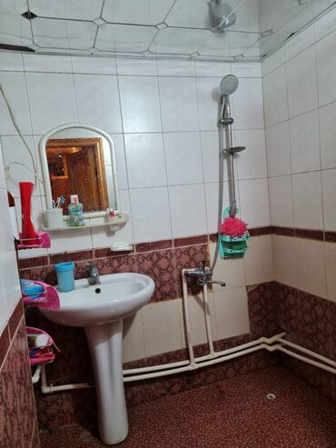 Köhnə tikili: Bakı, 4 otaqlı, Köhnə tikili, 100 kv. m — 10