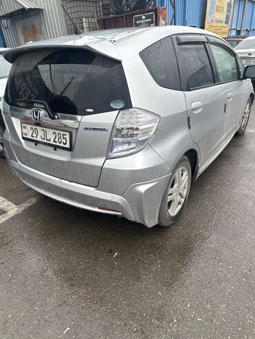 хоннда фит: Honda Fit: 2011 г., 1.5 л, Автомат, Бензин