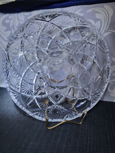 Ostalo posuđe: Velik nov,vintaz stoni tanjir univerzlani. Tanjir,posuda,za grckalice na lalafo.rs — 2 Ostalo posuđe: Velik nov,vintaz stoni tanjir univerzlani. Tanjir,posuda,za grckalice — 2