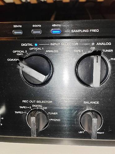 Pojačala i prijemnici: Potpuno ispravan bez mane. estecki besprekoran a zvučno je na najvišem — 8