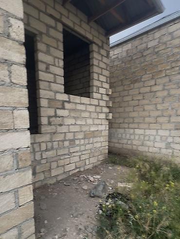 bina az seki: 3 otaqlı, 75 kv. m, Kredit var, Təmirsiz — 4