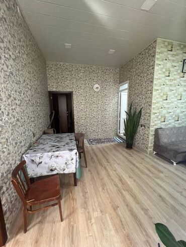 Həyət evləri və villaların satışı: Qaraçuxur qəs. 7 otaqlı, 145 kv. m, Yeni təmirli -da lalafo.az — 3 Həyət evləri və villaların satışı: Qaraçuxur qəs. 7 otaqlı, 145 kv. m, Yeni təmirli — 3