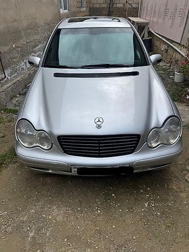 Avtomobil satışı: Mercedes-Benz 200-Series: 2 l | 2000 il Sedan — 1