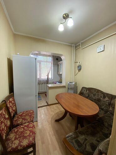 аренда квартир асанбай: 3 комнаты, 78 м², 106 серия, 1 этаж