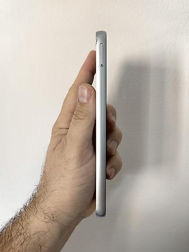 täläphone d'occasion de 256 go: Samsung A05s dual sim sim free, sa 4/128 gb memorije. Ok očuvan i — 3