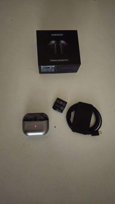 дисковый телефон: Salam, bu qulaqciq sonuncu nesil Samsung galaxy buds 3 pro