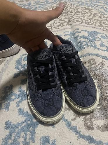 гуччи: Мужские кроссовки, 42, Gucci, Б/у, цвет - Серый, Платная доставка, Самовывоз — 3