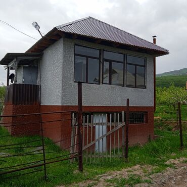 продажа домов в бишкек: 45 м², 2 комнаты, Свежий ремонт