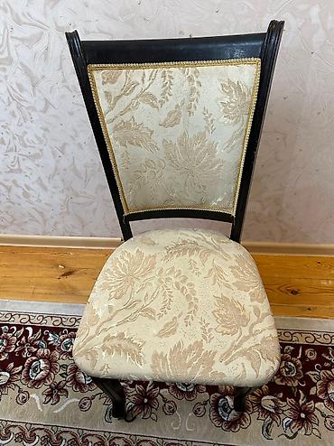 Столы для зала: Срочно продаём один большой шпонированный стол. Длина стола — 2,5 — 7