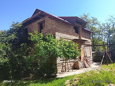 Продажа коттеджей и домов: Продаётся недостроенный кирпичный дом 3уровня мансардным этажом на — 3