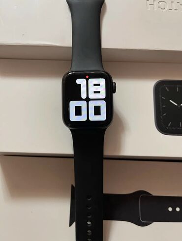 aoc монитор: Продаю Apple Watch в идеальном состоянии 5 series 40mm с коробкой и