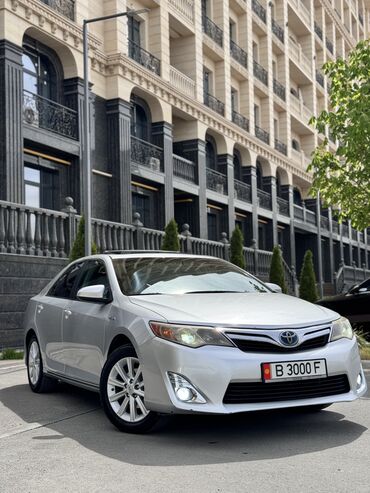 camry 50 американец: Toyota Camry: 2012 г., 2.5 л, Вариатор, Гибрид, Седан