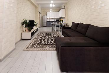 Посуточная аренда квартир: 2 комнаты, Душевая кабина, Постельное белье, Кондиционер — 11