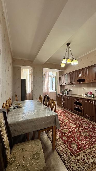 2 комнаты, 118 м², 2 этаж