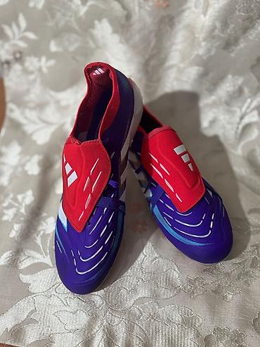 predator: Butslar Adidas, Ölçü: 42, İşlənmiş — 1