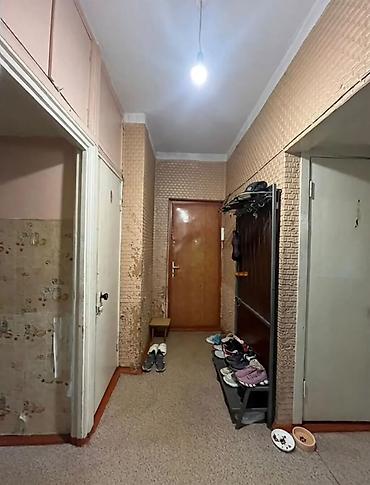 вефа юг 2: 3 комнаты, 66 м², Юг-2 мкр 106 серия, 2 этаж — 7