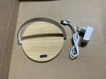 Punjači: *** AKCIJA *** 1349 Coowoo Wireless Charger with LED Light; Bežični — 2