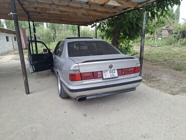 шына на трактор: BMW 5 series: 1991 г., 3.2 л, Механика, Бензин, Седан