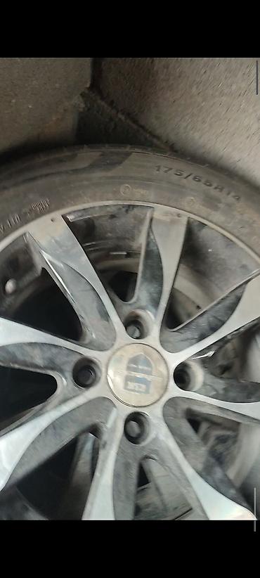 Колеса в сборе: Колеса в сборе 175 / 65 / R 14, Лето, Комплект, Легковые, Литые, отверстий - 4 — 1