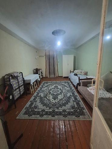 yaşmada: Kirayə verilən 1 otaqlı yaşayış yerin 2nomreli tibb kollecin arxasinda — 2