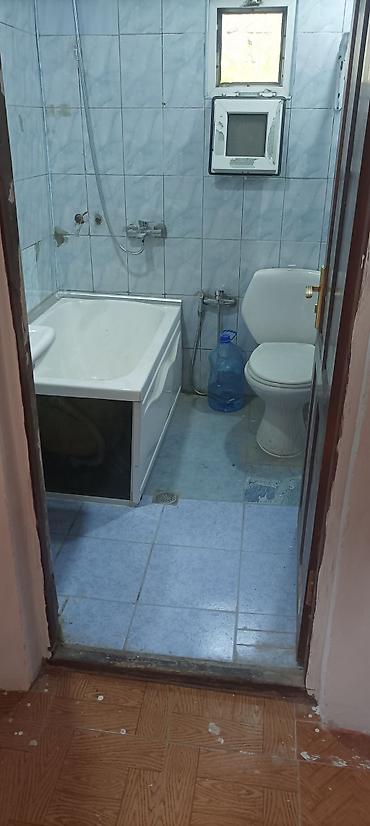 gencede ev: Kirayə verilir: 3 otaqlı mənzil - Planlama: ayrı mətbəx, geniş zal — 9