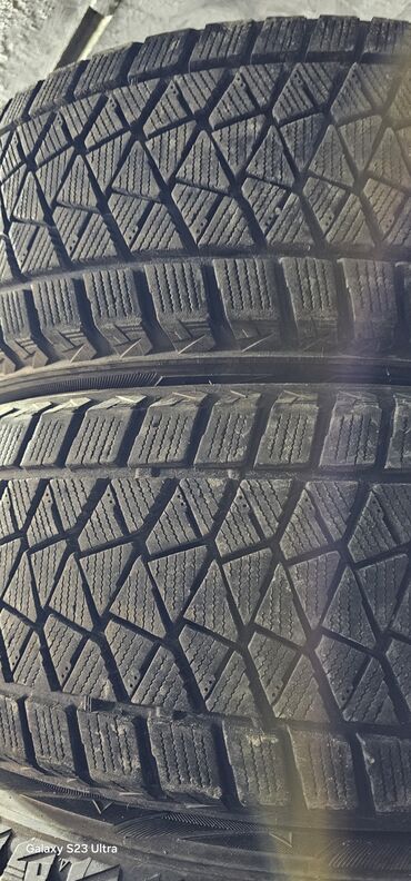 Шины: Шины 225 / 60 / R 18, Зима, Б/у, Комплект, Легковые, Япония, Bridgestone