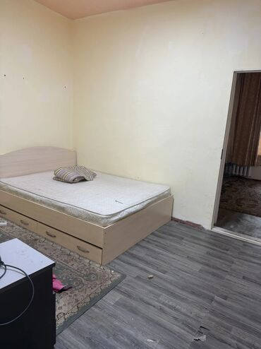 Долгосрочная аренда домов: 55 м², 3 комнаты, Утепленный, Забор, огорожен