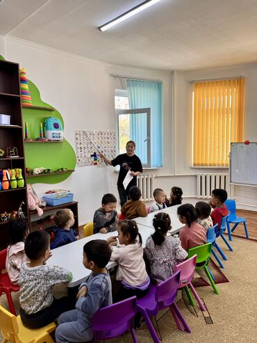 помешение в аренду: Сдаю Кабинет Для курсов, Для логопеда, Для репетитора В частном доме, 30 м², Последний этаж, Долгосрочно, Почасово, С оборудованием