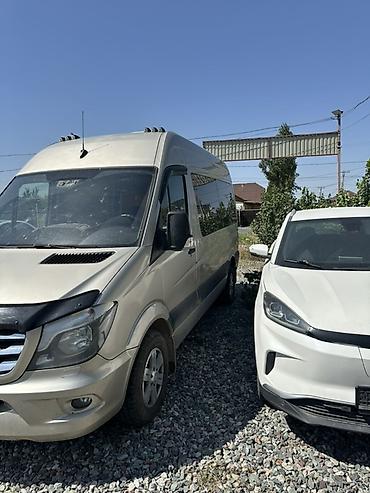 шторы для спринтера: Mercedes-Benz Спринтер: 2014 г., 2.2 л, Автомат, Дизель, Бус — 3