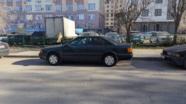 зеркала на ауди б4: Audi 100 C4, седан, темно‑зеленый цвет. Кузов с ровными линиями