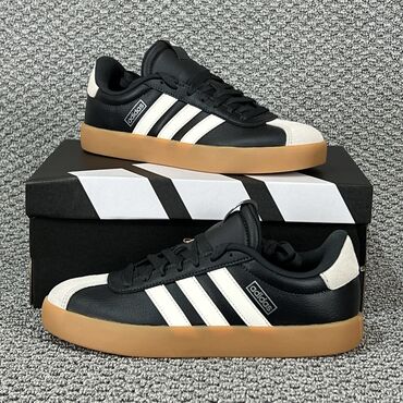 ayaqq: Adidas, Ölçü: 39.5, rəng - Qara, Yeni