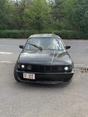 гигант тягач: BMW 5 series: 2 л, Механика, Бензин