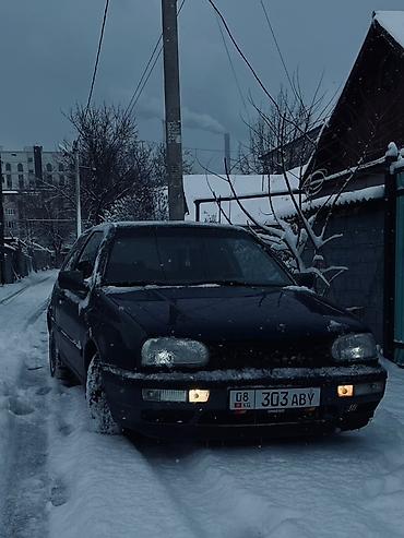 Volkswagen: Volkswagen Golf: 1993 г., 1.8 л, Механика, Бензин, Хэтчбэк — 1