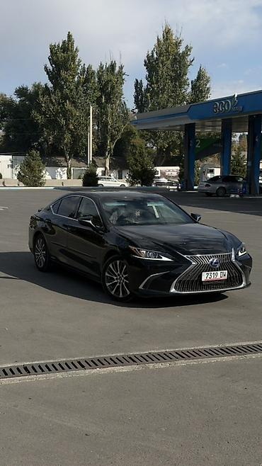 Lexus ES: 2020 г., 3 л, Автомат, Гибрид, Седан