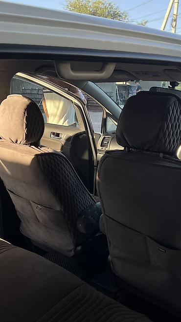 Транспорт: Toyota WISH: 2003 г., 2 л, Автомат, Бензин, Минивэн — 9