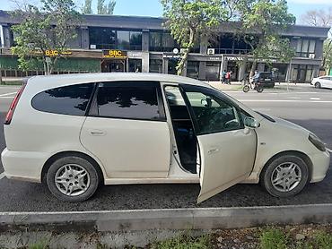 радиатор степвагон: Honda Stream: 2002 г., 1.7 л, Автомат, Бензин, Универсал — 4
