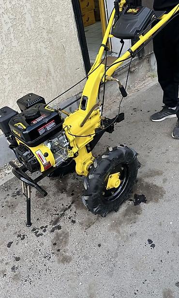 Дизельные мотоблоки: Мотоблок бензиновый 8,5лошадиная сила Ременой 4 тканый мотор 5 л бак — 12