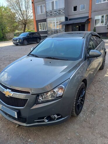 Chevrolet: Chevrolet Cruze: 2010 г., 1.8 л, Автомат, Бензин, Седан