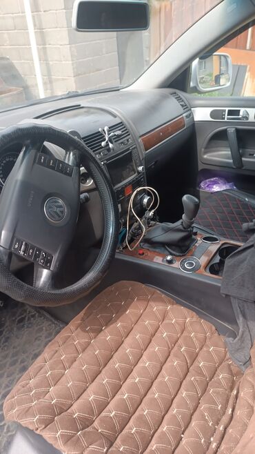 Volkswagen: Volkswagen Touareg: 2005 г., 2.2 л, Механика, Дизель, Кроссовер at lalafo.kg — 3 Volkswagen: Volkswagen Touareg: 2005 г., 2.2 л, Механика, Дизель, Кроссовер — 3