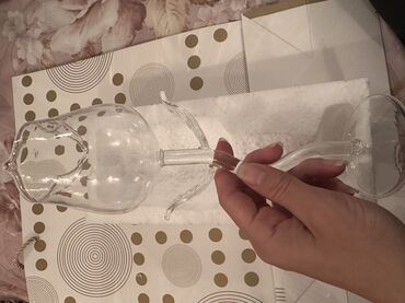 Pastel dəstləri: 2 cüt Şüşə dekorativ bakal – lalə formasında - Material: şəffaf şüşə