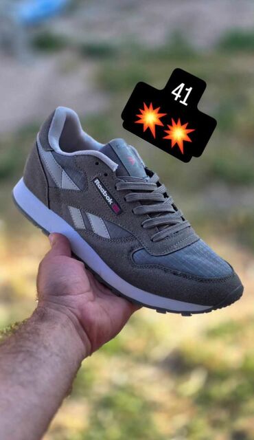 how to use iqos 2 4: Trainers, Reebok, size - 42