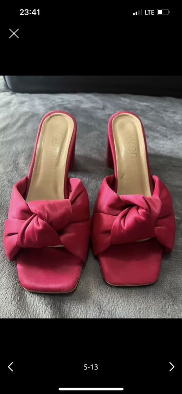 Другая женская обувь: Комплект женской обуви. 1) Кроссовки Gucci Rhyton, размер 39 - Цвет — 6