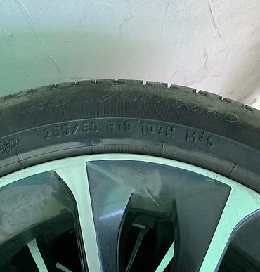 Транспорт: Колеса в сборе 255 / 50 / R 19, Всесезонная, Б/у, Комплект, Легковые, Литые, отверстий - 5 — 5
