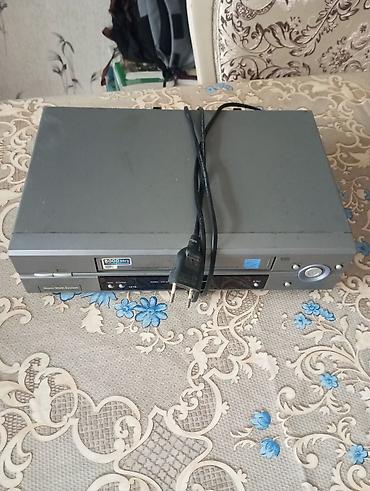 blu ray disk: Yeni Kaset Maqnitofon Samsung, Ünvandan götürmə — 1