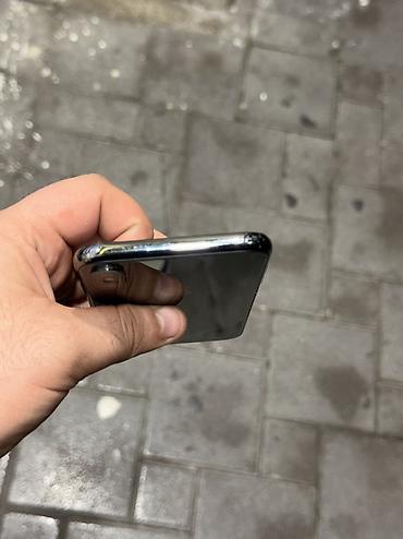 iphone x 50 euro: IPhone X, 64 GB, Qara, Zəmanət, Simsiz şarj, Face ID — 2