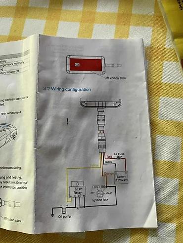 GPS za auto: 3G GPS/GSM tracker za vozila – model GV20 Opis: - Kompaktni 3G — 3
