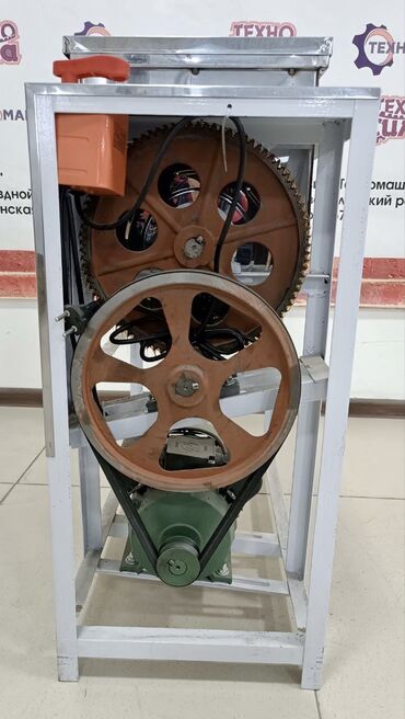 Тестомесильные аппараты: Тестомесительные машины от компании «Техномаш» Машина — 13