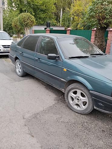 Volkswagen: Volkswagen Passat: 1990 г., 1.8 л, Механика, Бензин, Седан — 6